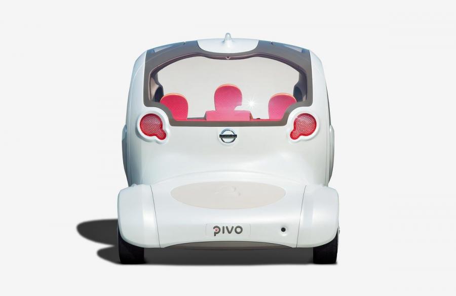  Nissan Pivo 2005 года  (фото 7 из 21)